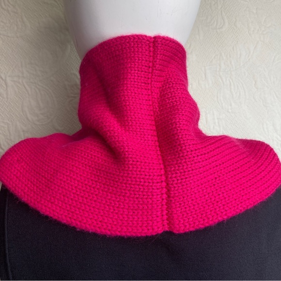 Kate Spade Gathered Bow Neckwarmer Wool Blend Sweetheart Pink Black Scarf - Picture 8 of 12